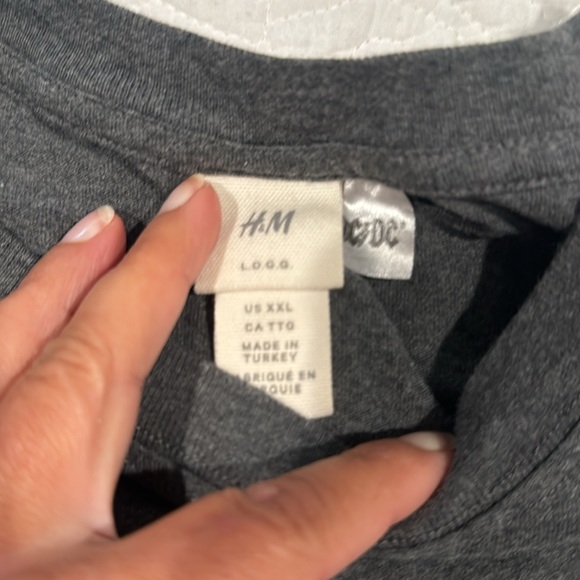 H&M XXL Gray AC/DC T Shirt - Picture 2 of 3